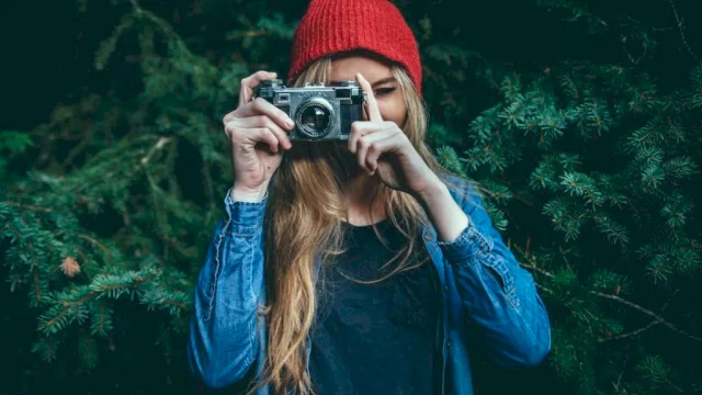 Dari Kamera Tradisional ke Smartphone: Mengubah Cara Kita Memotret di Era Digital