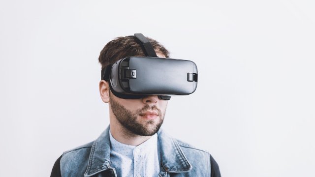 Memahami Teknologi VR: Cara Kerja dan Prospek di Masa Depan