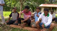 Indahnya Gotong Royong, Wagub Sulsel Ikut Berpartisipasi Bersama Warga