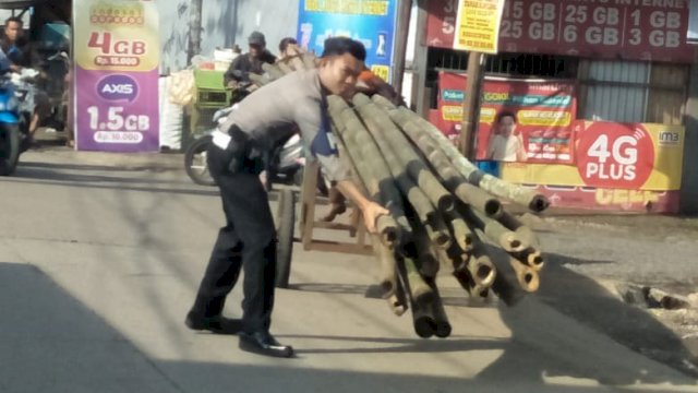 Walsus Wagub Sulsel Membantu Kelancaran Lalu Lintas