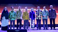 Gubernur Minta Unhas Kaji Penyebab Banjir Bandang