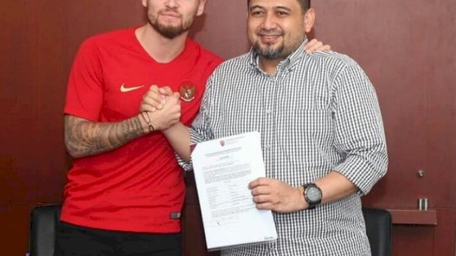 Perpanjang Kontrak Hingga 2023, Klok Ingin PSM Juara