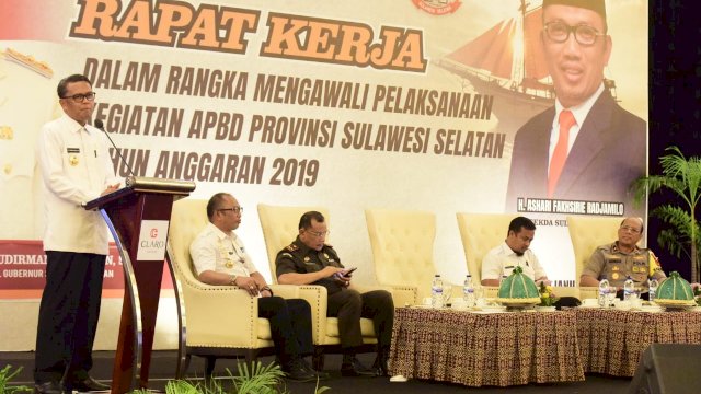 Suasana Rapat Kerja Pemrov Sulsel Diawal Tahun 2019 
