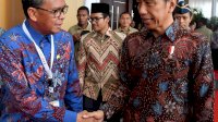 Hadiri Hari Pers Nasional, Jokowi – NA Terlibat Diskusi Singkat