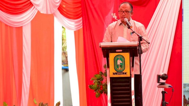 Pemprov Serahkan KUR untuk Peternak Sinjai