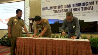 Wagub Dorong Transaksi Non Tunai
