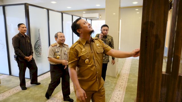 Wagub Resmikan Mushollah Al-Amin di Kantor Bapenda