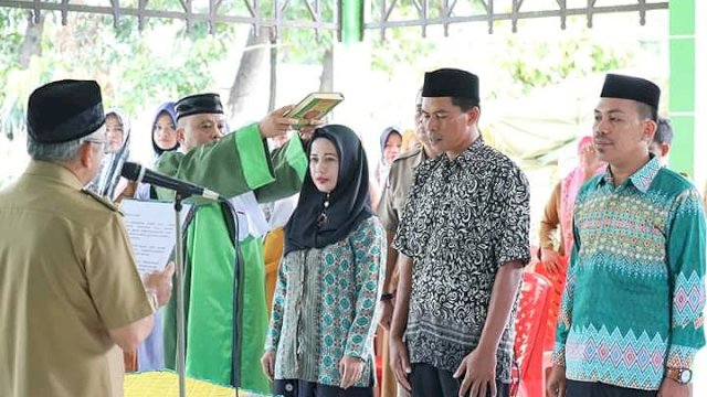 Wabup Bantaeng Ambil Sumpah Tiga Anggota BPD Mappilawing