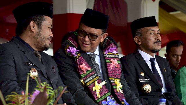 Nurdin Apresiasi Cakka 10 Tahun Pimpin Luwu