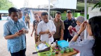 Berkunjung ke Dinsos, Wagub Gratiskan Makanan Kantin