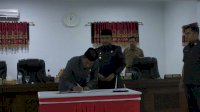 Lima Fraksi DPRD Kabupaten Bantaeng Menerima Ranperda RPJMD Untuk Ditetapkan