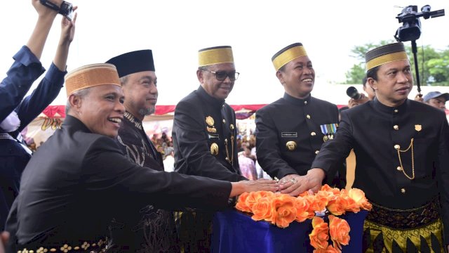 Syamsuddin Hamid Alokasikan Rp27 Miliar Beasiswa Pendidikan di Pangkep