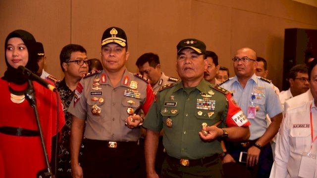 Pangdam Hasanuddin Hadiri Pelantilkan PMI