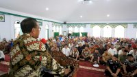 Gubernur Gembira Masjid Kantor Gubernur Penuh