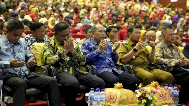 Iqbal Suhaeb Hadiri Dies Natalis Unhas ke 63