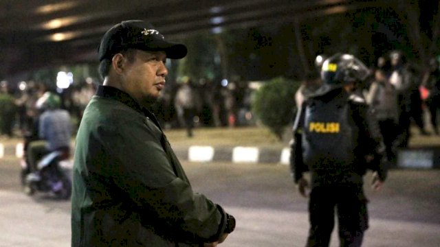 Mahasiswa Bentrok Dengan Polisi, Iqbal Suhaeb Pantau Fly Over