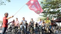 Menarik, Hari Batik Nasional di Bantaeng Dirayakan Dengan Gowes