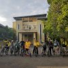Jaga Kebugaran Tubuh, MRP Kelilingi Makassar dengan Bersepeda
