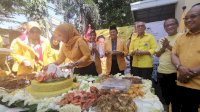 Ina Kartika Sari Potong Nasi Tumpeng, NH Selamati Golkar Via Teleconference,