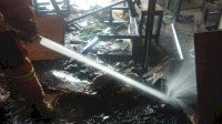 RM Ayam Geprek Talasalapang Terbakar