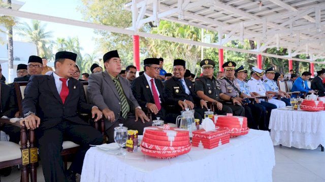 Gubernur NA Ajak Pemuda Selesaikan Masalah dengan Dialog