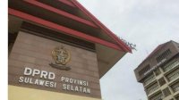 SK 85 Anggota DPRD Tertahan di Kemendagri
