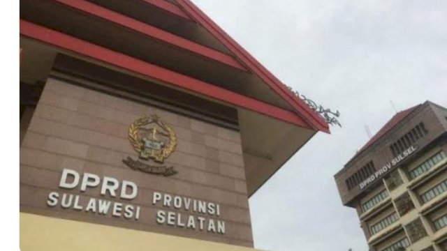 SK 85 Anggota DPRD Tertahan di Kemendagri