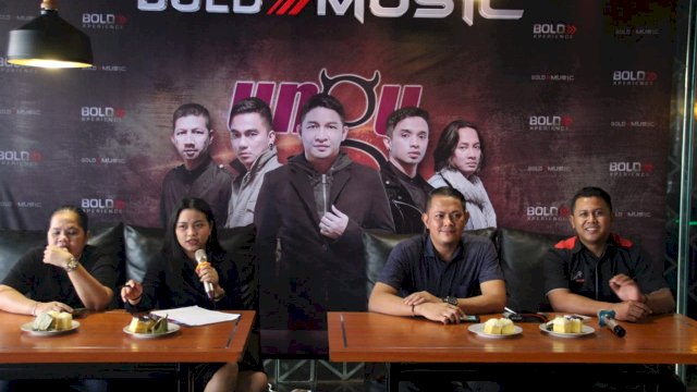 Menagement Zona Cafe Pastikan Ungu Band Tampil Dengan Personil Lengkap