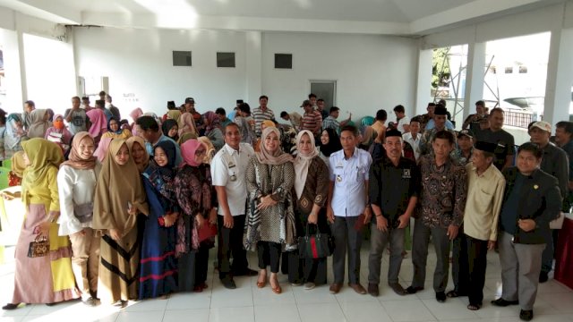 Reses di Barru, Ratusan Masyarakat Curhat ke Ina