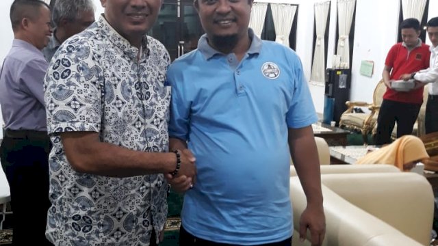Wagub Terima Teman SMP Sambil Berbuka Puasa