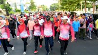 Gubernur Lepas Peserta Jalan Santai HUT Ke-350 Sulsel