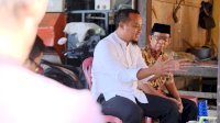 Wagub Sulsel Bantu Atasi Kekeringan Warga di Desa Lagoari Wajo
