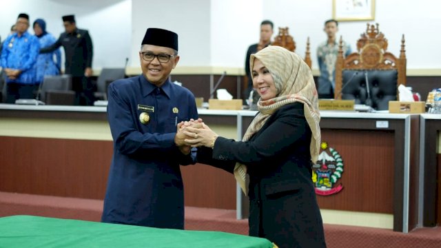 9 Fraksi DPRD Sepakat RAPBD dan Ranperda Dilanjutkan Tahun 2020