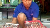 Ismadi Pengrajin Batu Akik Yang Masih Eksis Hingga Saat Ini