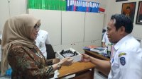Kasubag Humas Berulang Tahun, Ketua DPRD: Sulsel Panjang Umur Pak Mayu