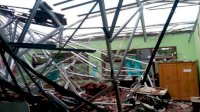 Atap SD Ambruk, Satu Siswa Dan Guru Tewas Tertimpa Runtuhan