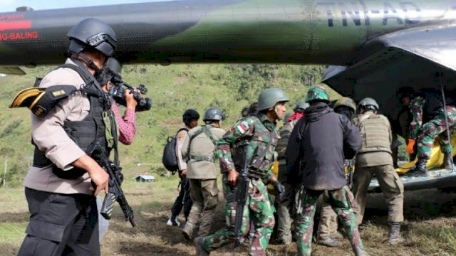 Ditembak Kelompok KKB Satu Anggota TNI Gugur