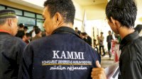 Gelar Aksi di DPRD Sulsel, KAMMI Makassar Desak BPJS di Bubarkan