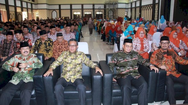 Kembali Hadir di Ramah Tamah HAB 74, Nurdin Abdullah Apresiasi Kerja Kemenag Sulsel