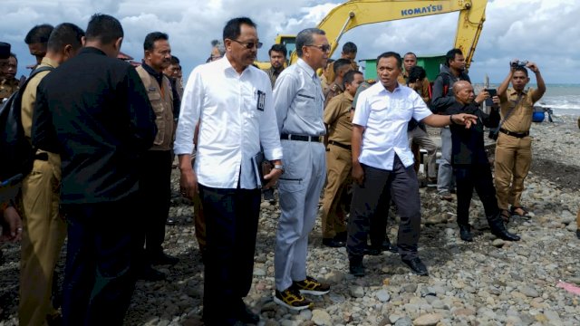 Soal Abrasi Galesong, Gubernur Sulsel: Tahun Depan Tidak Lagi Seperti Ini