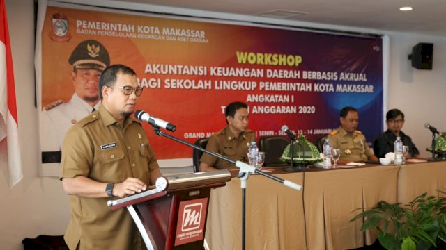 BPKAD Makassar Beri Edukasi Bagi Bendahara Dana BOS