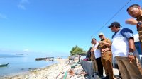 Iqbal Suhaeb Terjun Langsung Tinjau Lokasi Pemecah Ombak di Pulau Lae-Lae