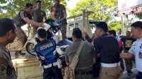 Tim Gabungan Satpol Dan Dishub Pindahkan Kendaraan Roda Dua di Museum Kota