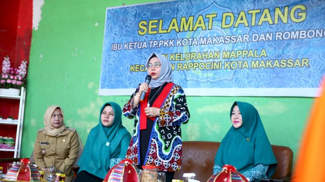 Ibu Ketua PKK Monitoring Pembinaan Dasawisma di Kecamatan Rappocini