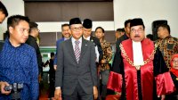 Hadiri Pelantikan dua Legislator, NA Tidak Gunakan Tanda Jabatan