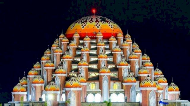 NA Janji Tuntaskan Pembangunan Masjid 99 Kubah
