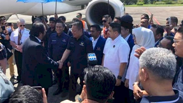Ratusan Kader Nasdem Jemput SP di Bandara