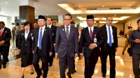 Nurdin Abdullah Paparkan Potensi Industri Jasa Keuangan
