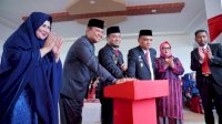 Wagub Tutup Turnamen Sepak Bola Bupati Luwu Cup I