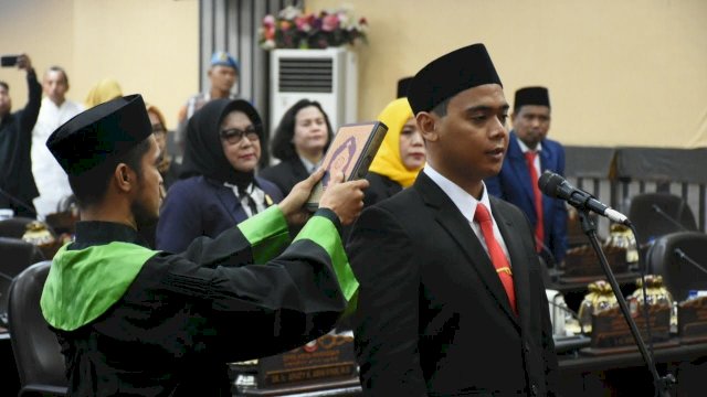 RTQ Resmi Sandang Jabatan Sebagai Anggota Dewan